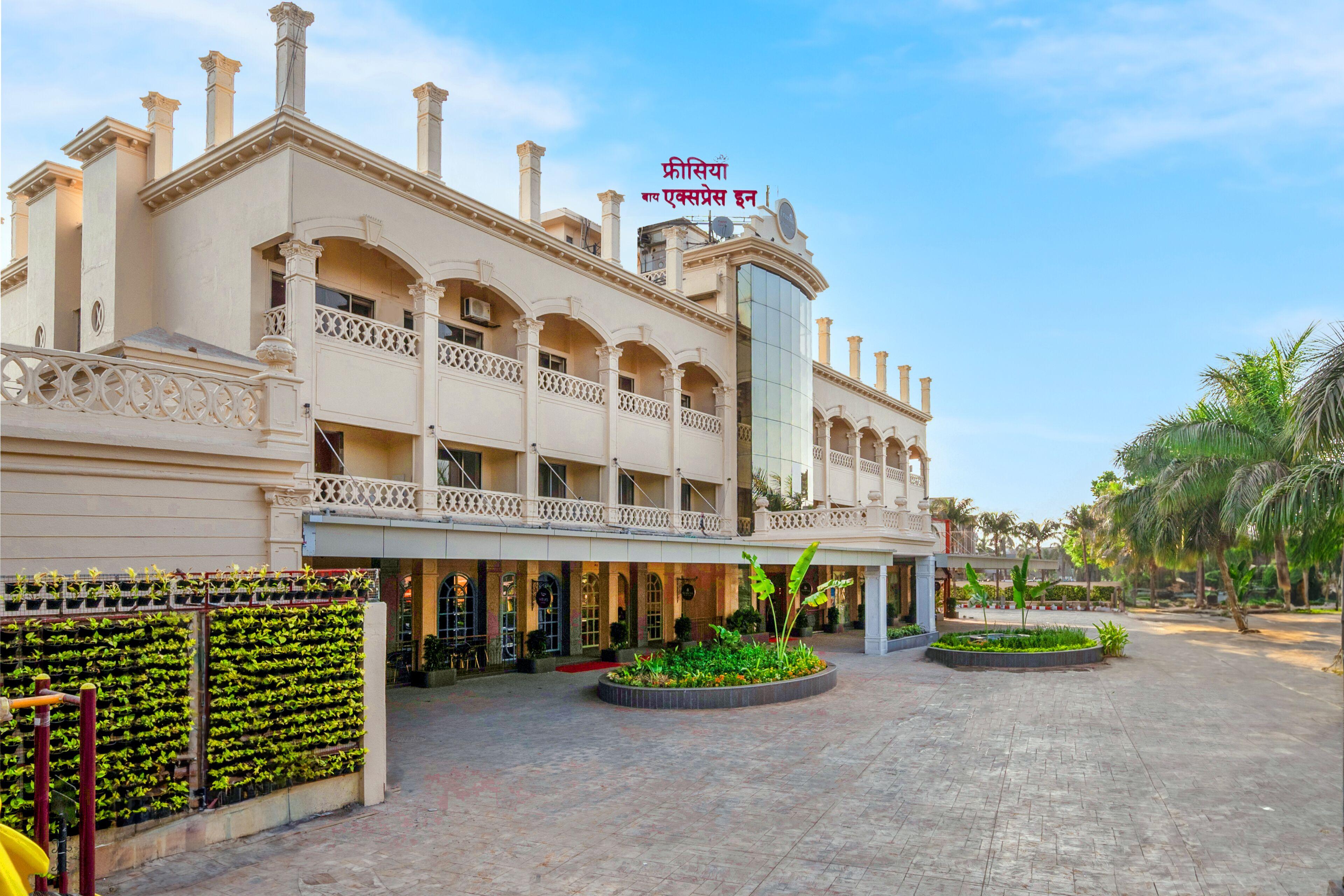 Hotel Express Inn - Mumbai, Mumbai